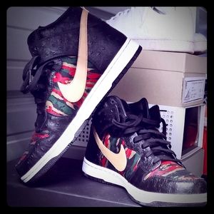 Nike Dunk High CMFT

US Sz 12